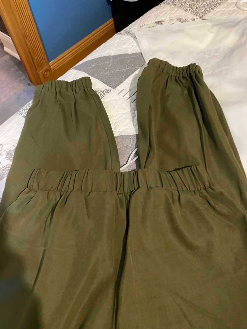 SHEIN comfy pants - Picture 2 of 3